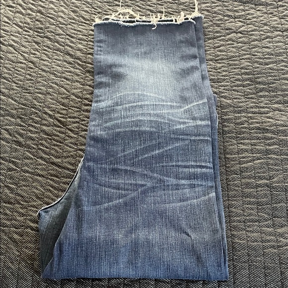 True Religion Ricky Distressed Blue Jeans - Picture 13 of 13